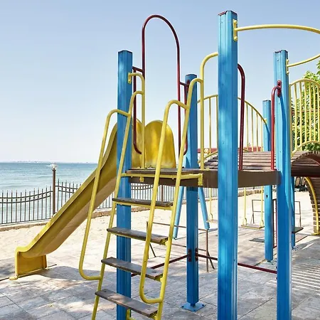 Апартхотел Messambria