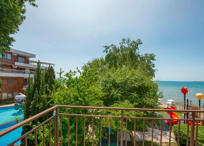 Messambria Апарт-отель Свети-Влас