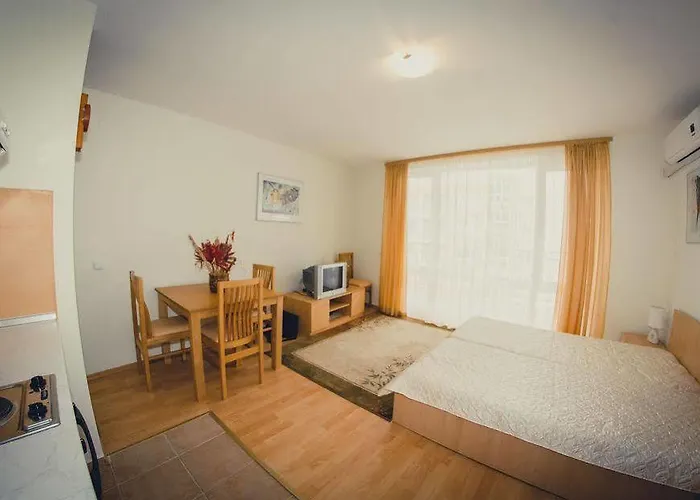 Апарт-отель Messambria